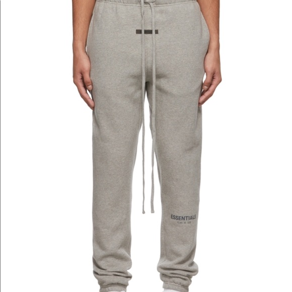 SOLD L2 NWT UNISEX Fear of God Essentials joggers pants Dark Heather Oatmeal - Picture 1 of 5